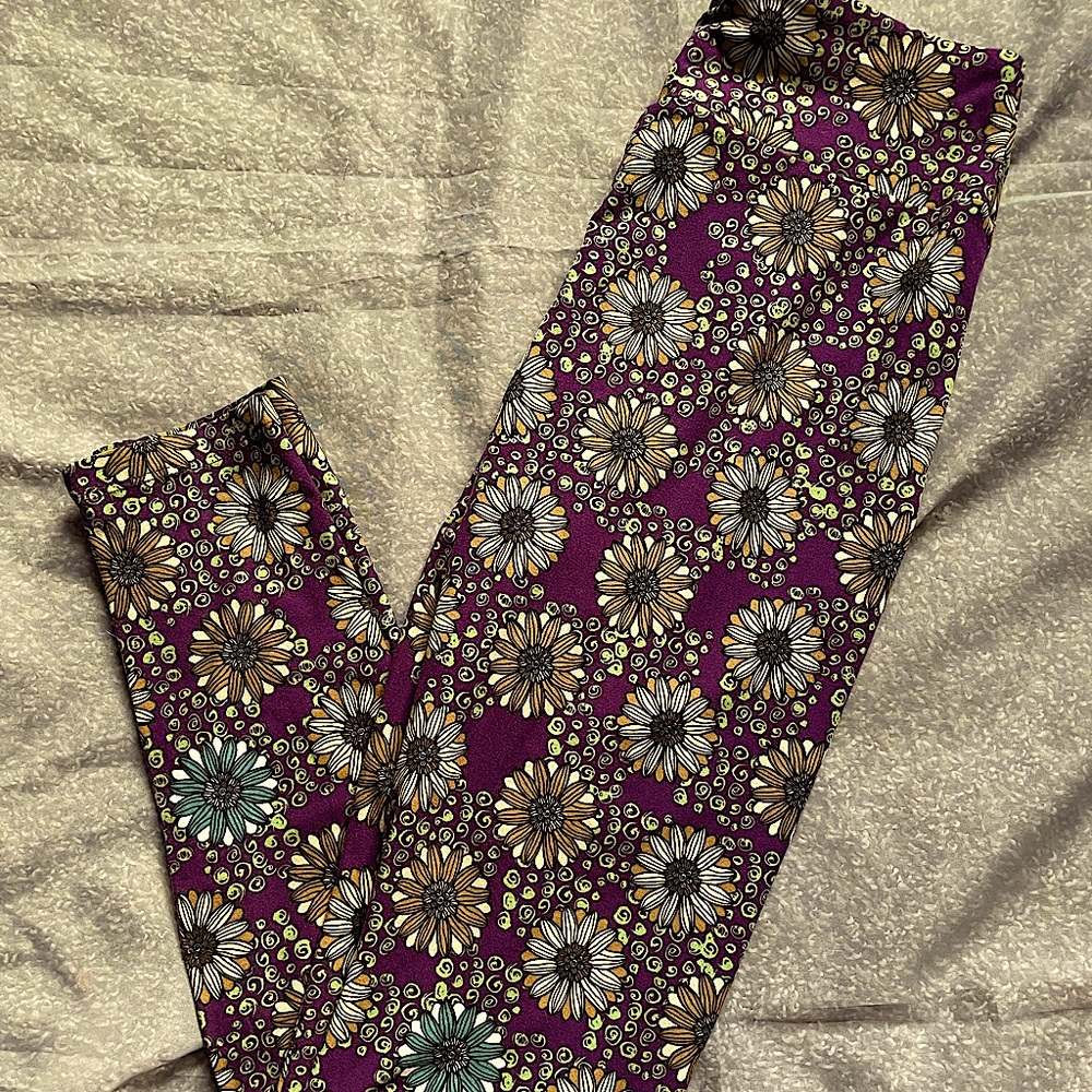 LuLaRoe Daisy Floral Print Leggings